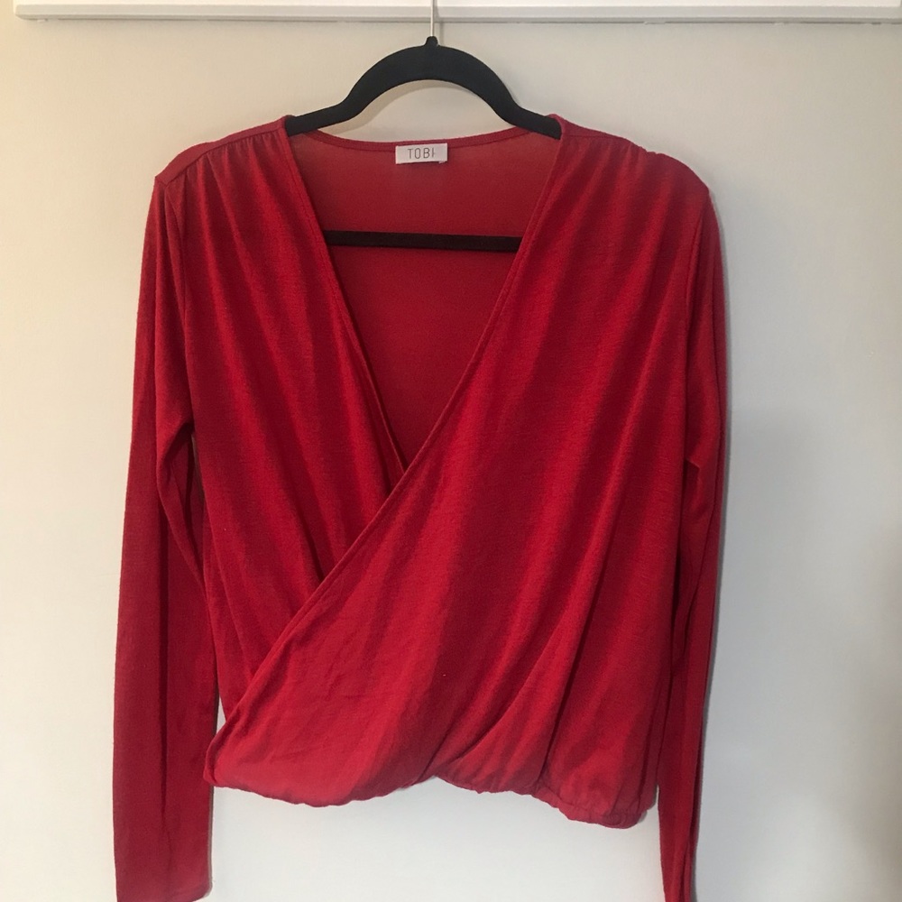Loose plunge top